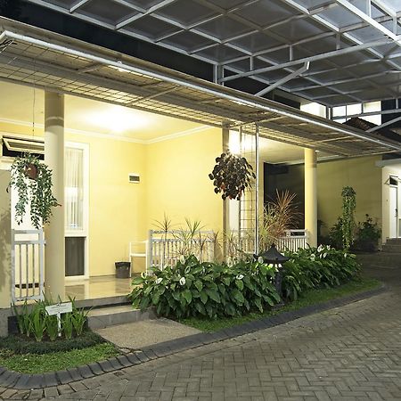 באטו Riverstone Hotel & Cottage מראה חיצוני תמונה