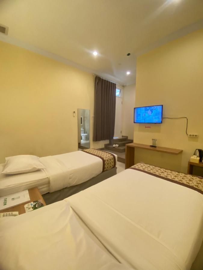 באטו Riverstone Hotel & Cottage מראה חיצוני תמונה