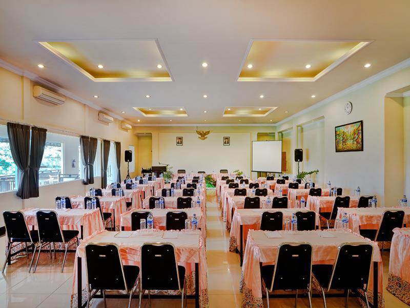 באטו Riverstone Hotel & Cottage מראה חיצוני תמונה