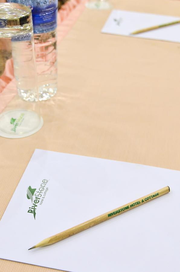 באטו Riverstone Hotel & Cottage מראה חיצוני תמונה