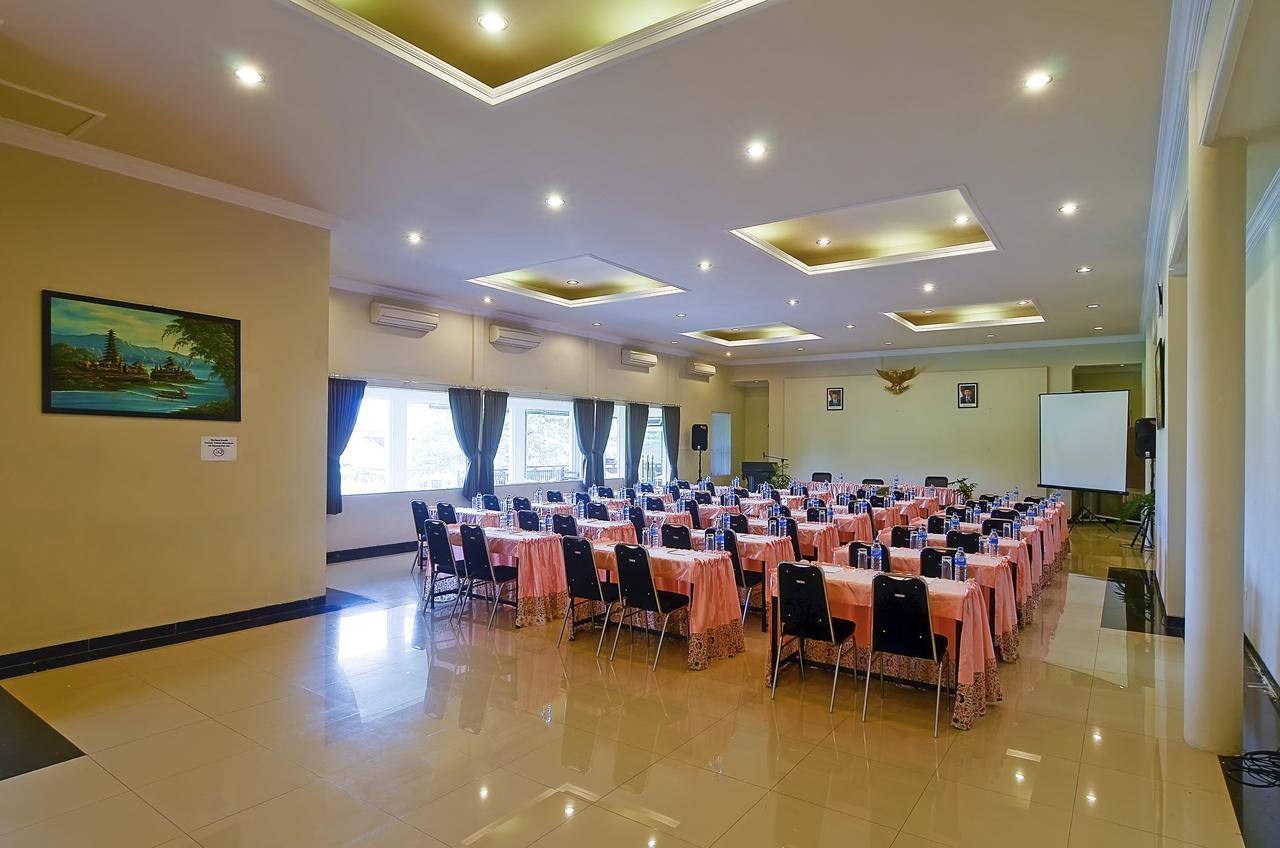 באטו Riverstone Hotel & Cottage מראה חיצוני תמונה