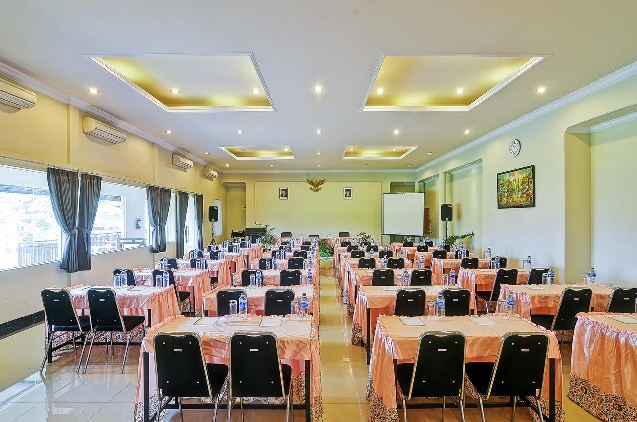 באטו Riverstone Hotel & Cottage מראה חיצוני תמונה