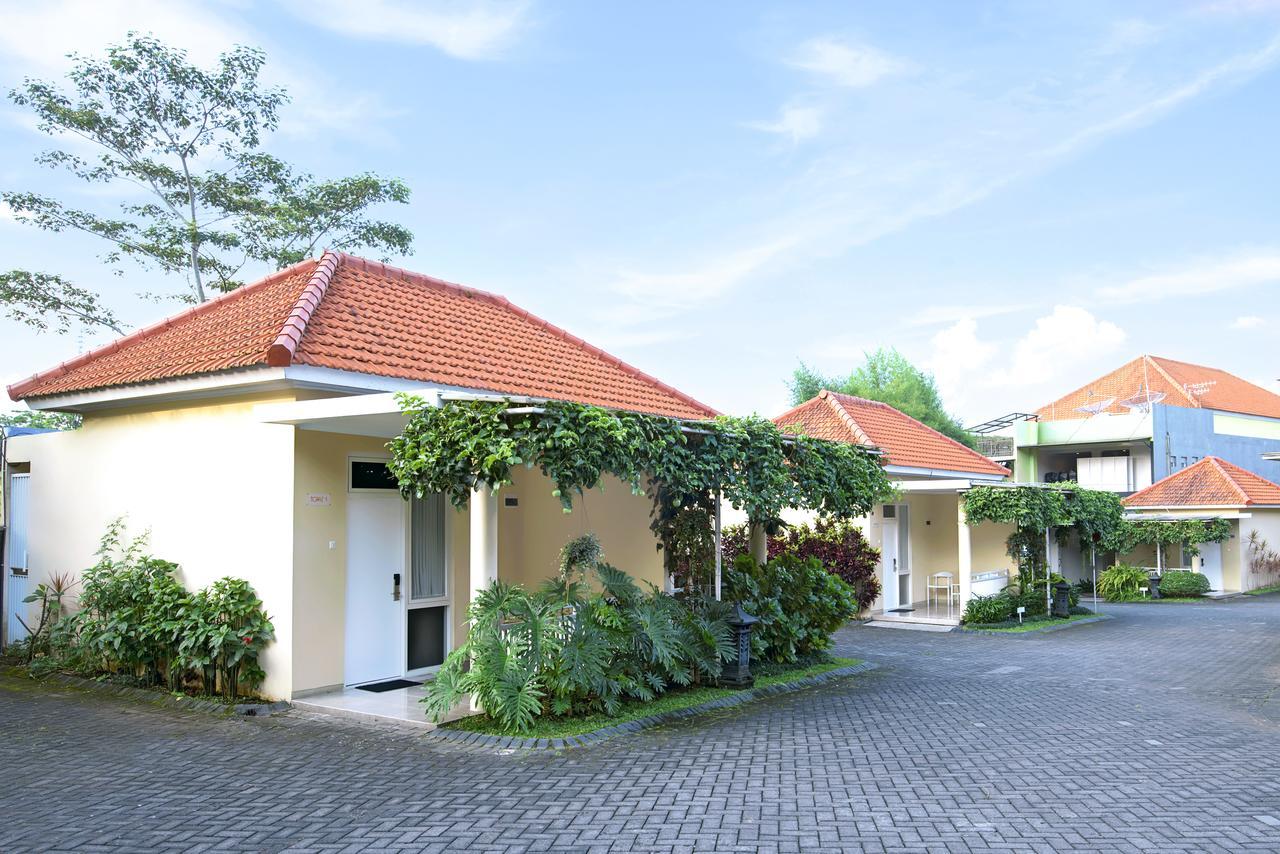 באטו Riverstone Hotel & Cottage מראה חיצוני תמונה