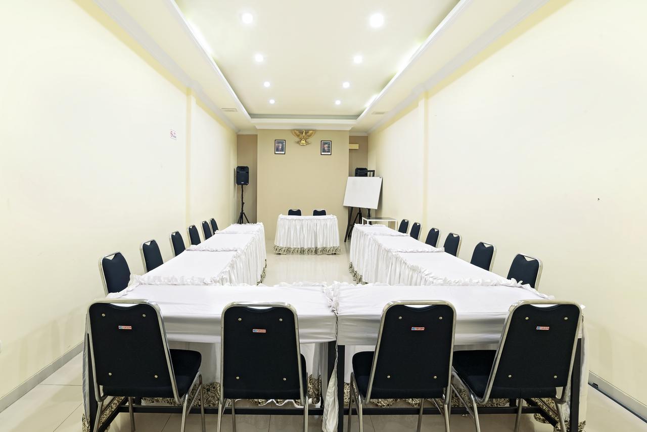 באטו Riverstone Hotel & Cottage מראה חיצוני תמונה
